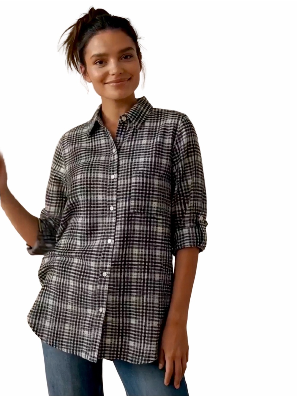 Lysse Women’s Button-Down Shirt. Black Plaid. Size Small - Picture 5 of 10
